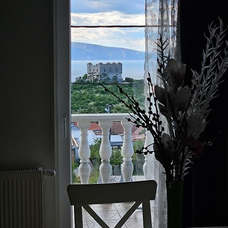 Apartman Ana & Marta Senj  Eksteriør billede
