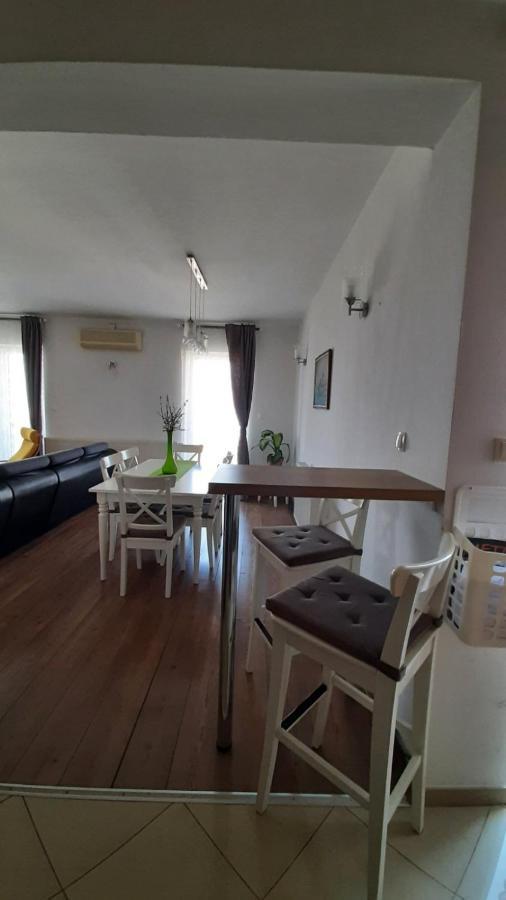 Apartman Ana & Marta Senj  Eksteriør billede