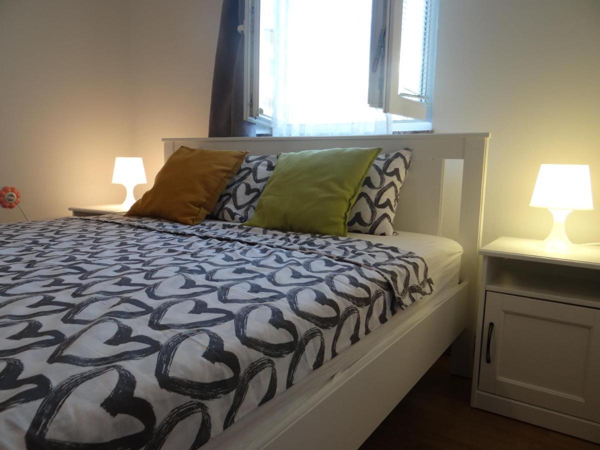 Apartman Ana & Marta Senj  Eksteriør billede