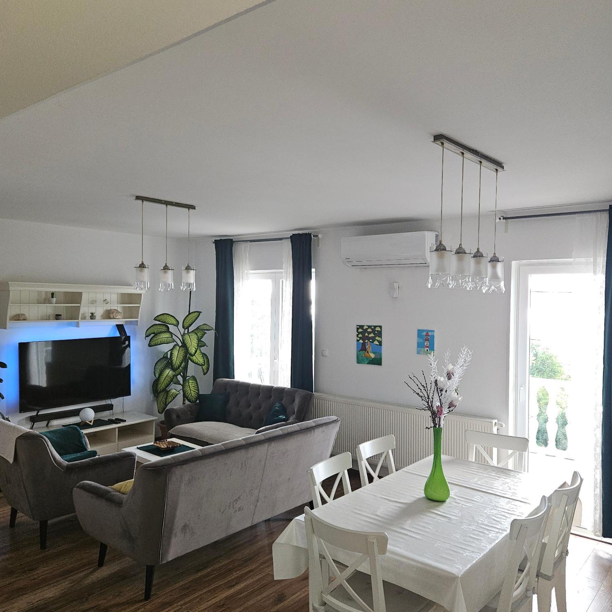 Apartman Ana & Marta Senj  Eksteriør billede